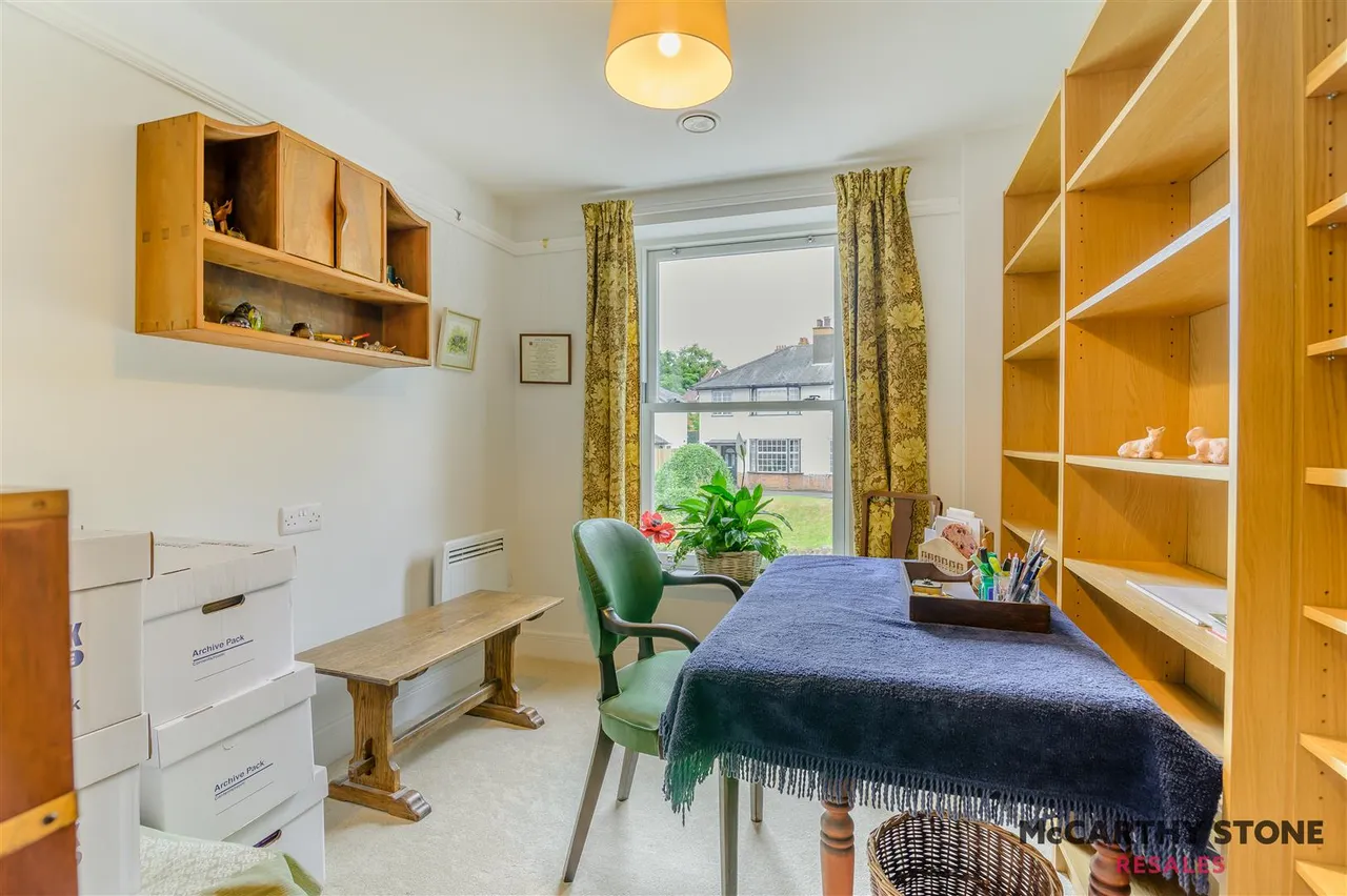 Victoria Road, Malvern, WR14, photo 7
