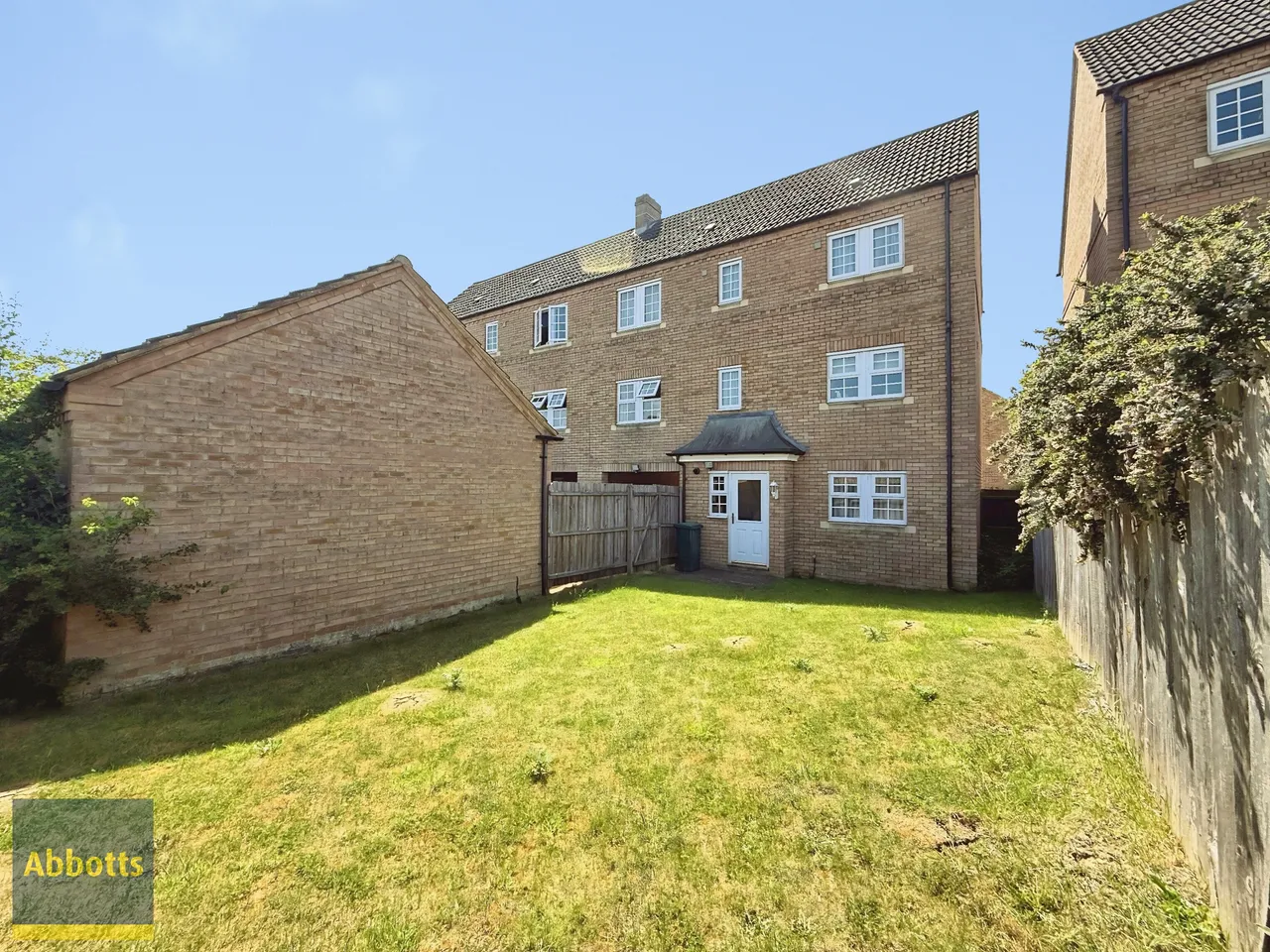 Longchamp Drive, Ely, photo 16
