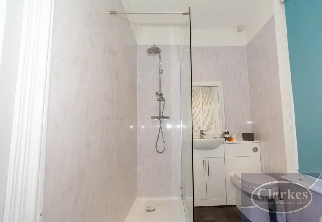 Carlton Road, Springbourne, photo 6