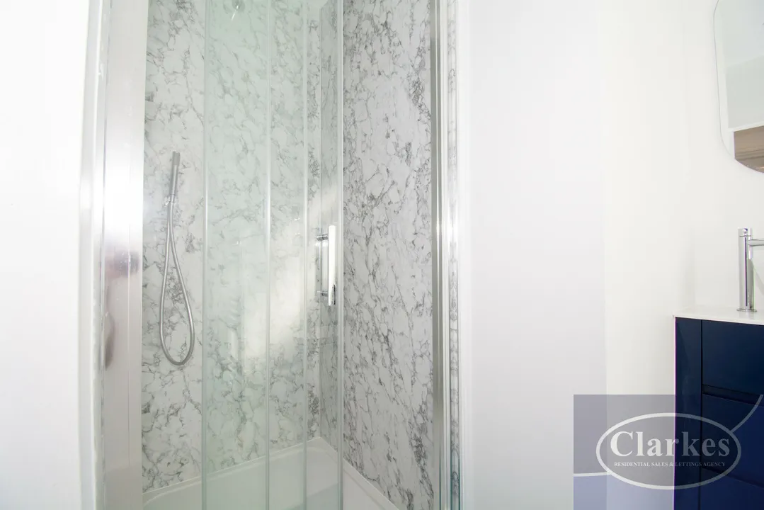 Carlton Road, Springbourne, photo 8