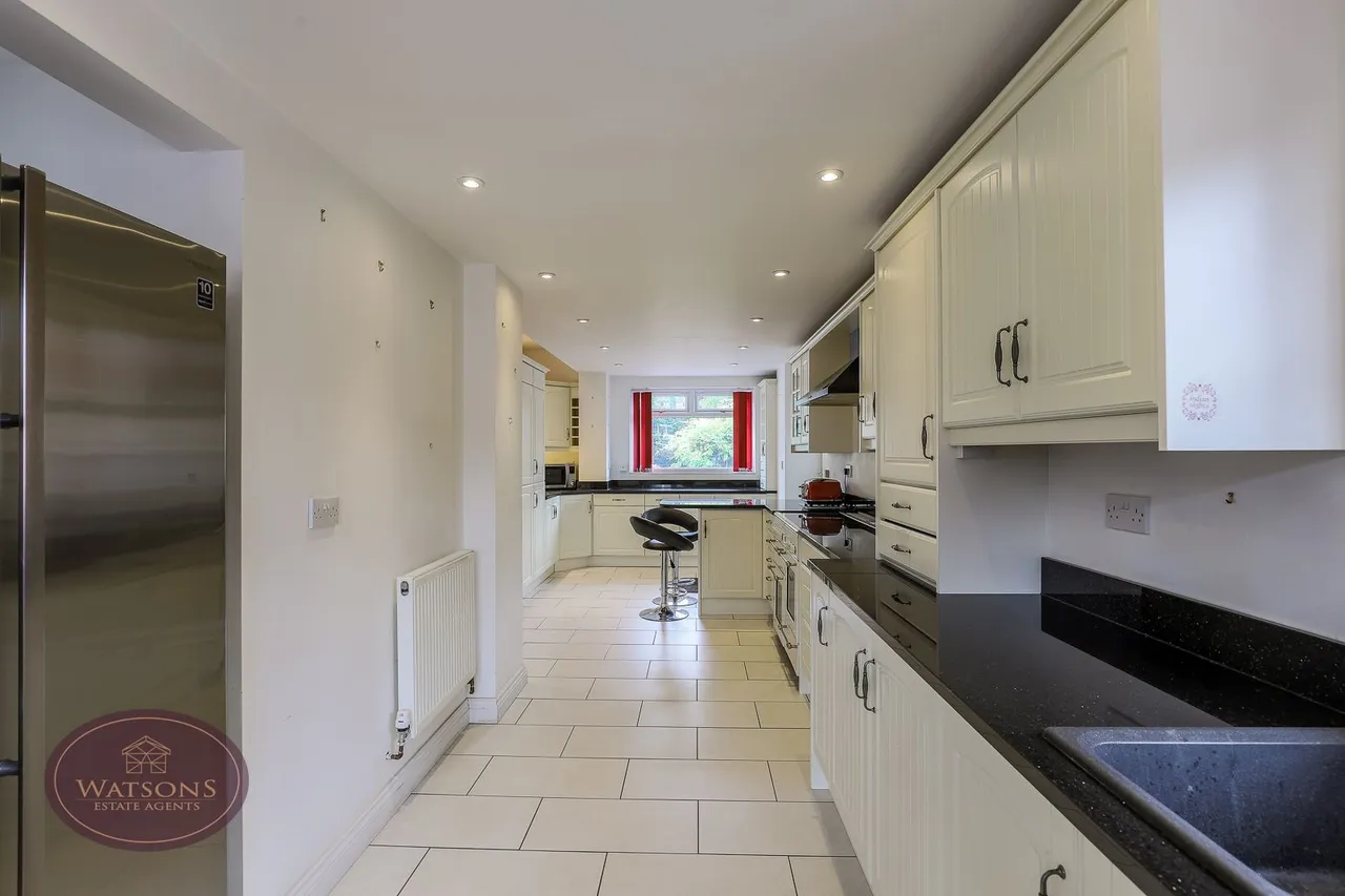 Nuthall, Nottingham, photo 13