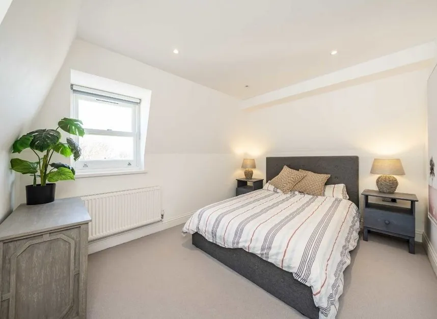 Chivalry Road, Wandsworth Common, SW11, photo 5