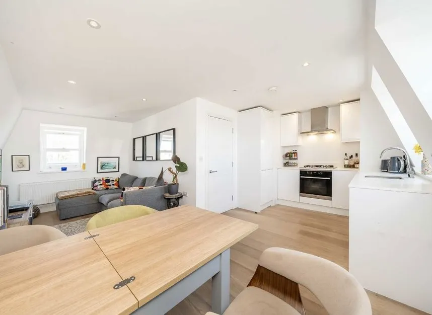 Chivalry Road, Wandsworth Common, SW11, photo 6