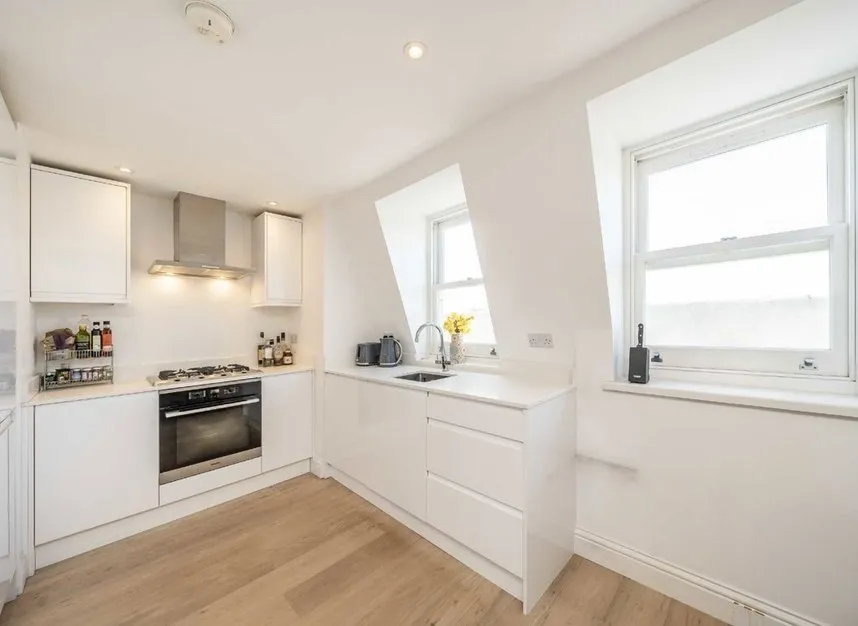 Chivalry Road, Wandsworth Common, SW11, photo 3