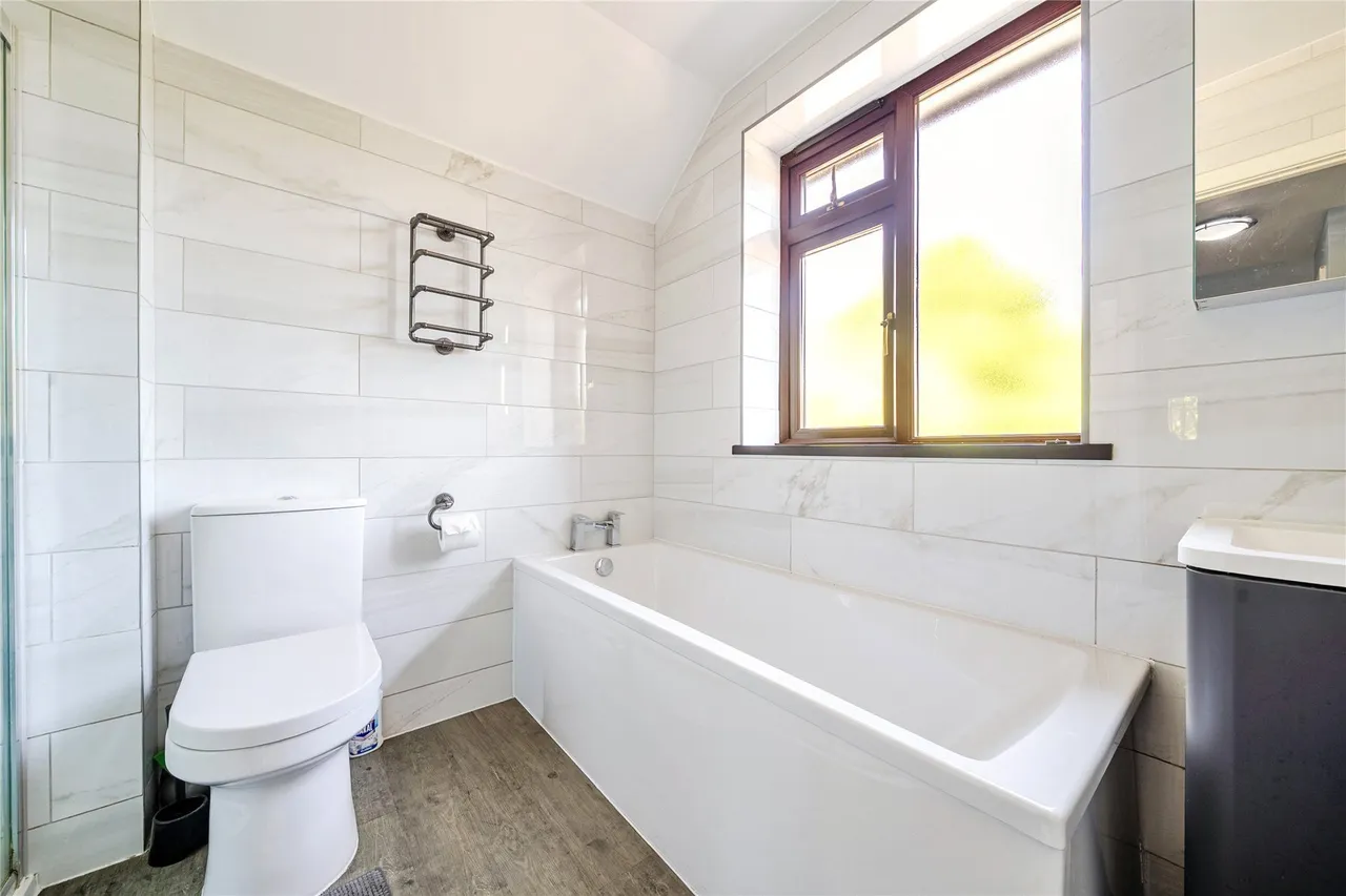 Gleeson Drive, Orpington, BR6, photo 13