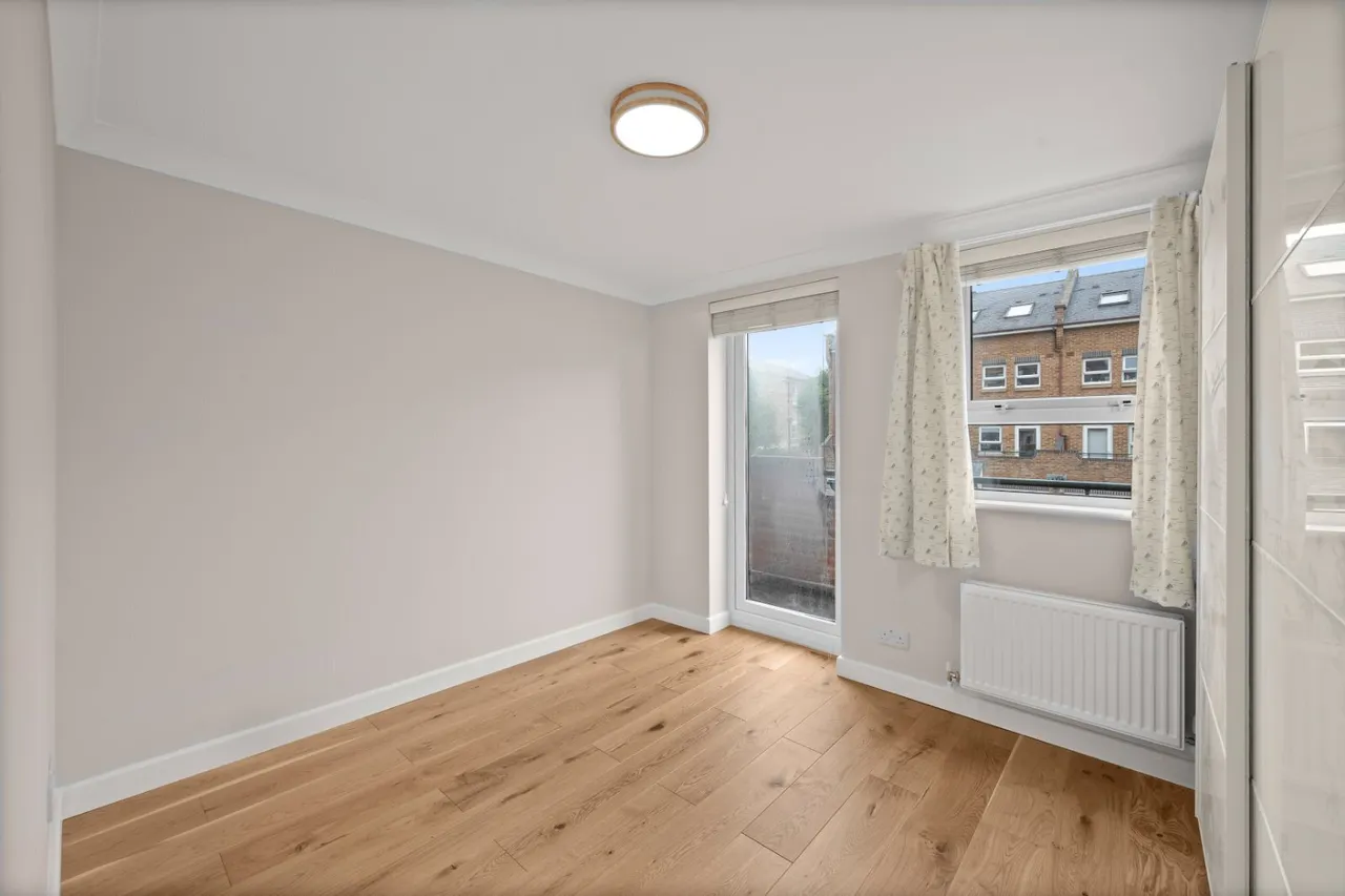 Schooner Close, London, E14, photo 7