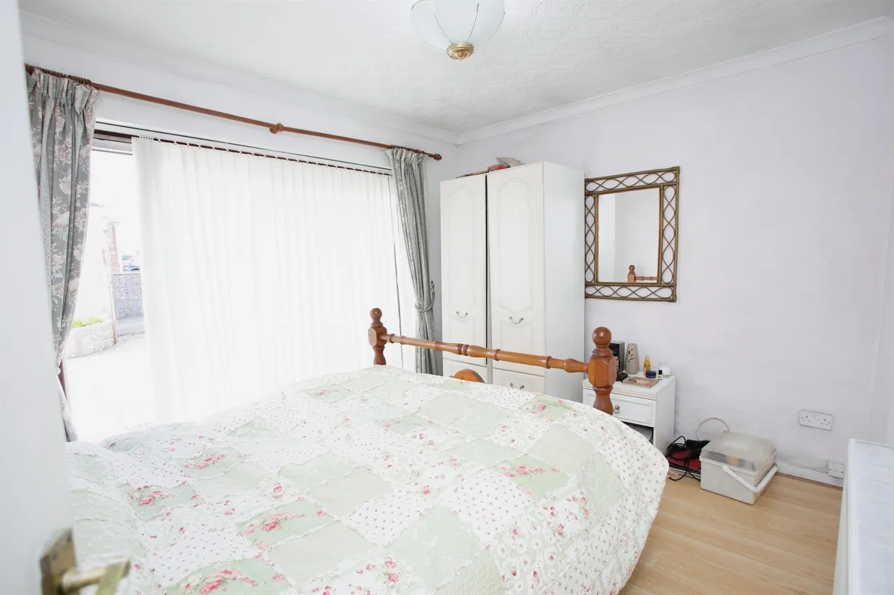 York Drive, Pontypridd, CF38, photo 6