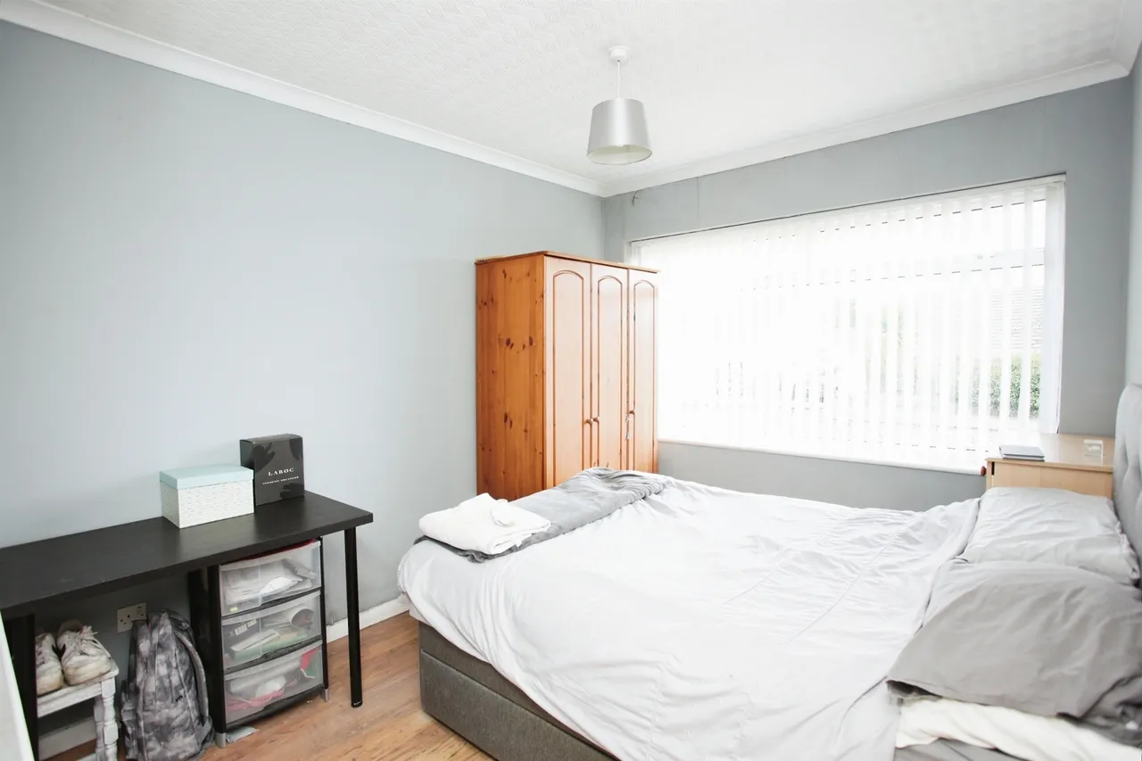 York Drive, Pontypridd, CF38, photo 7