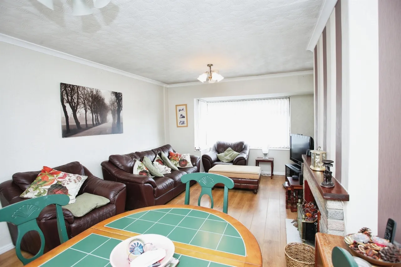 York Drive, Pontypridd, CF38, photo 8
