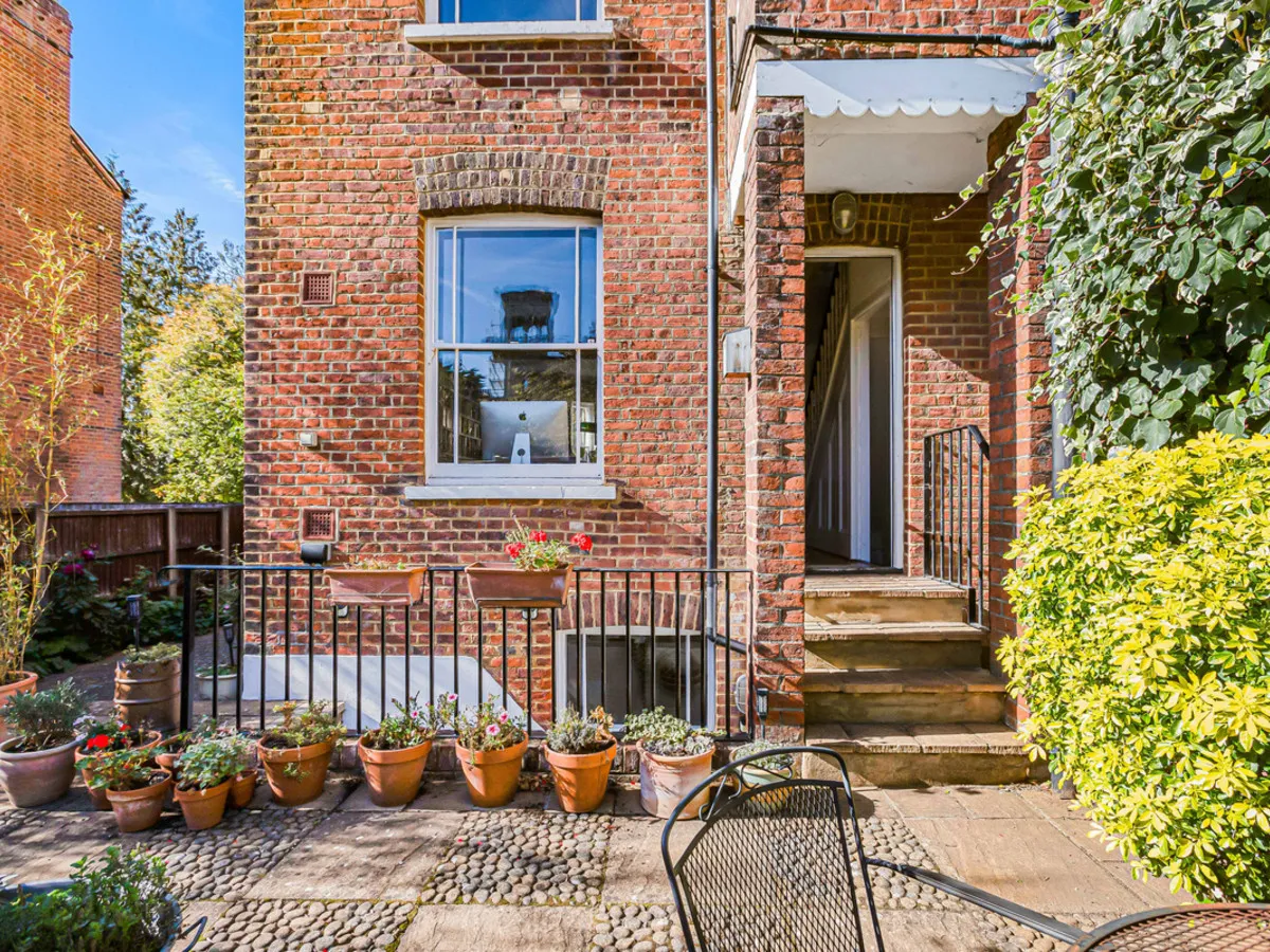 Church Crescent, St Albans, AL3, photo 30