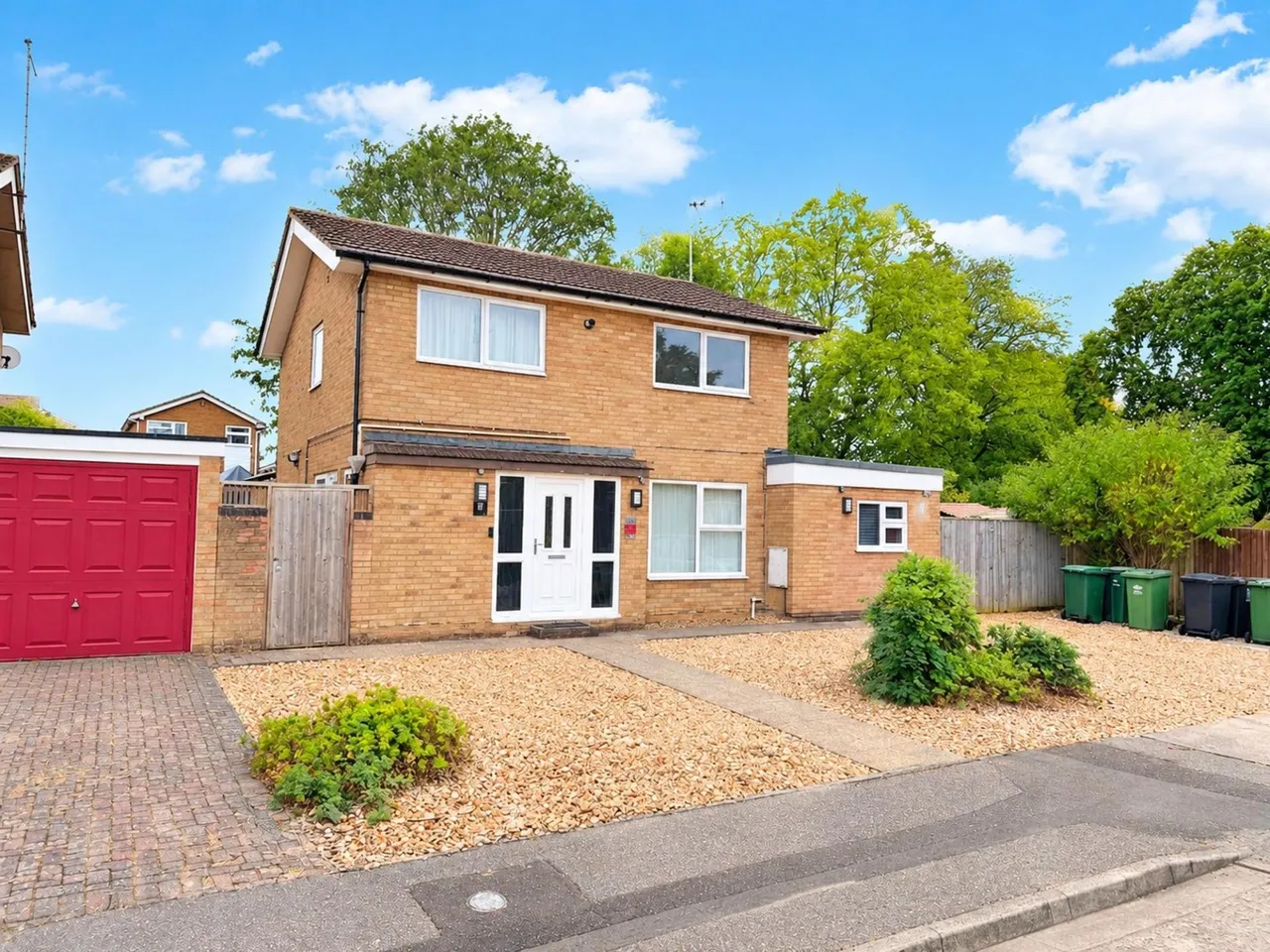 4 bed house for sale, Gullymore, Bretton, PE3