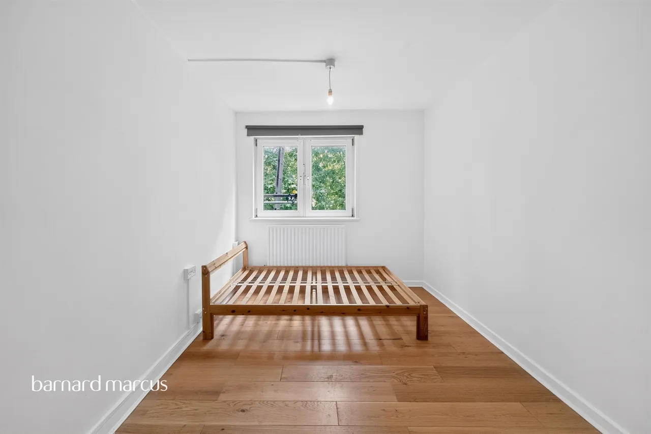 Binfield Road, London, photo 7