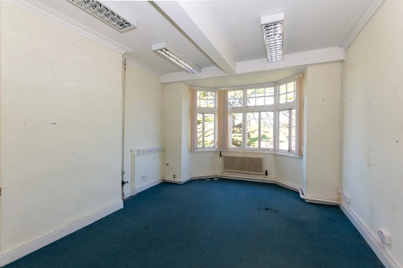 Siliwen Road, Bangor, LL57, photo 24