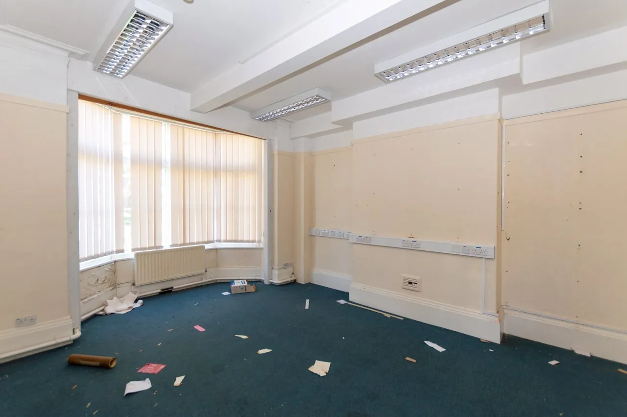 Siliwen Road, Bangor, LL57, photo 18