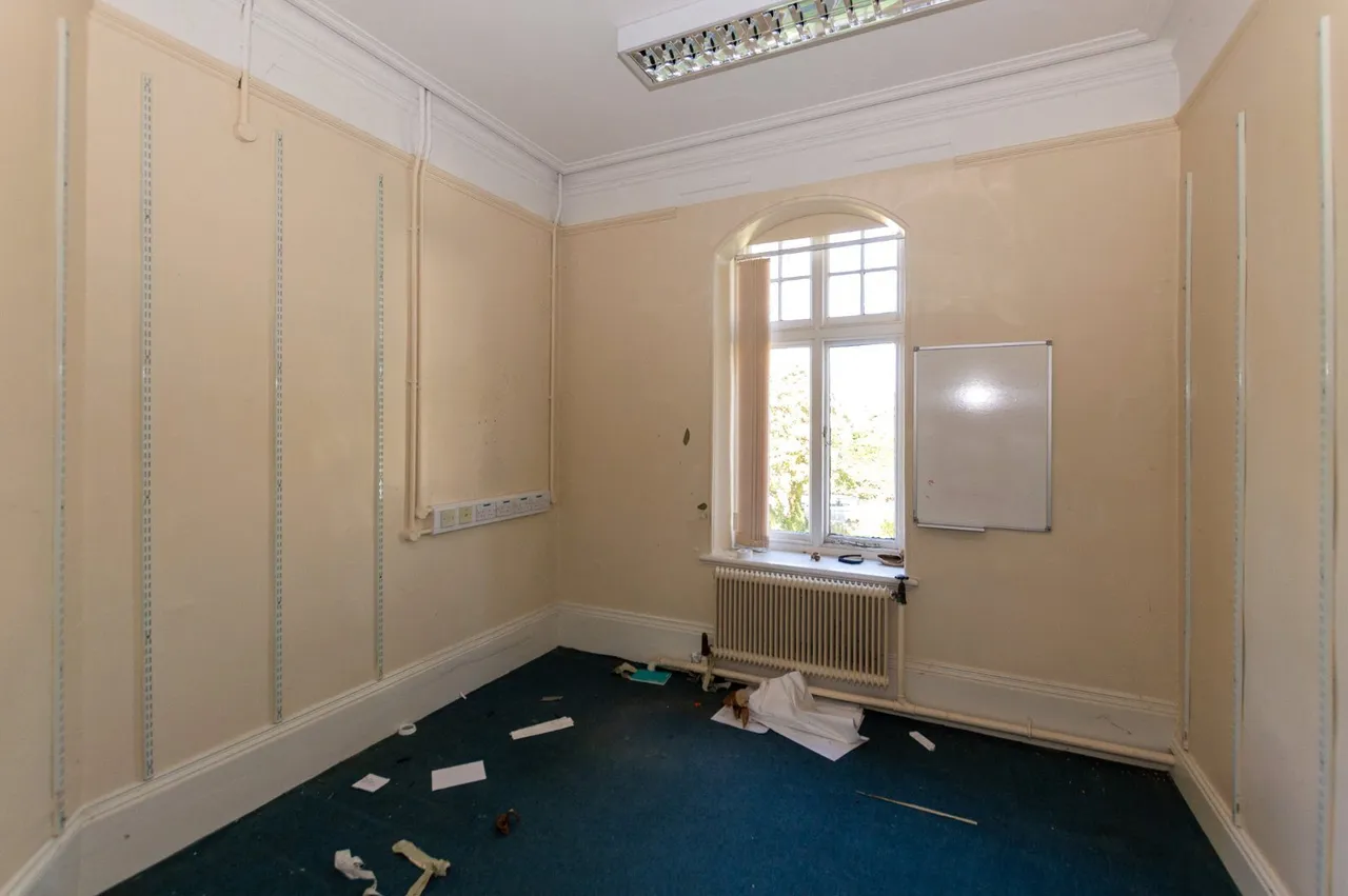 Siliwen Road, Bangor, LL57, photo 19