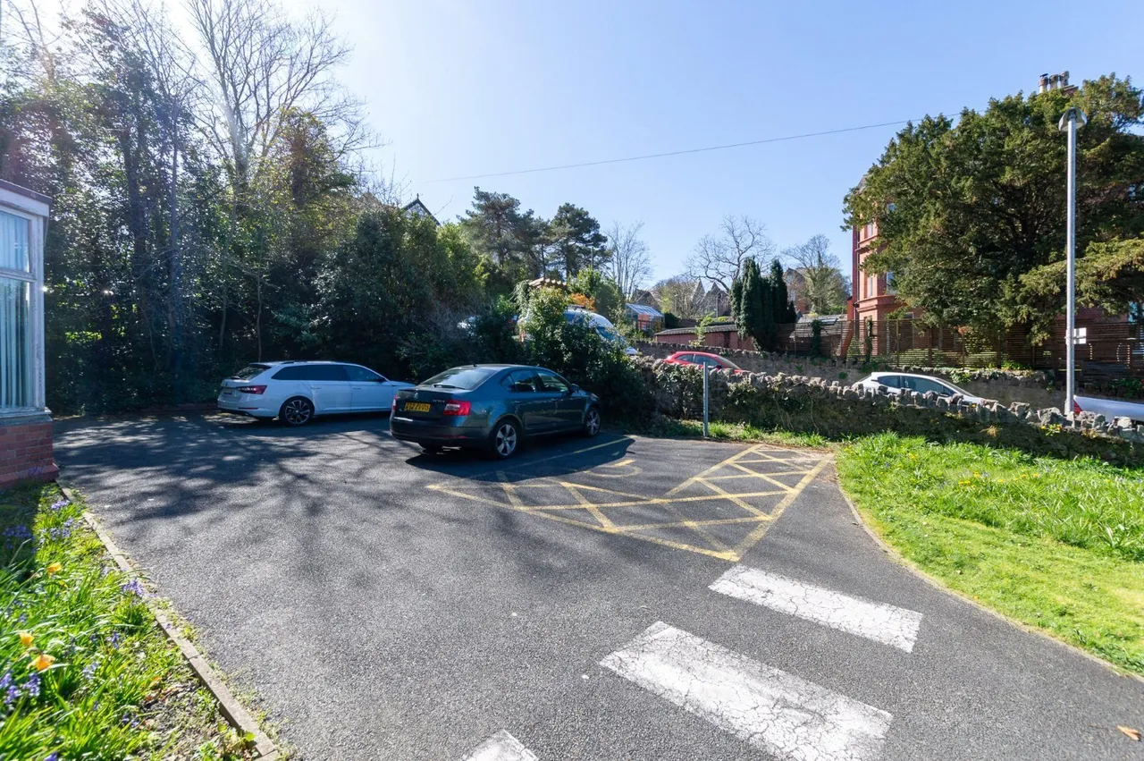 Siliwen Road, Bangor, LL57, photo 6