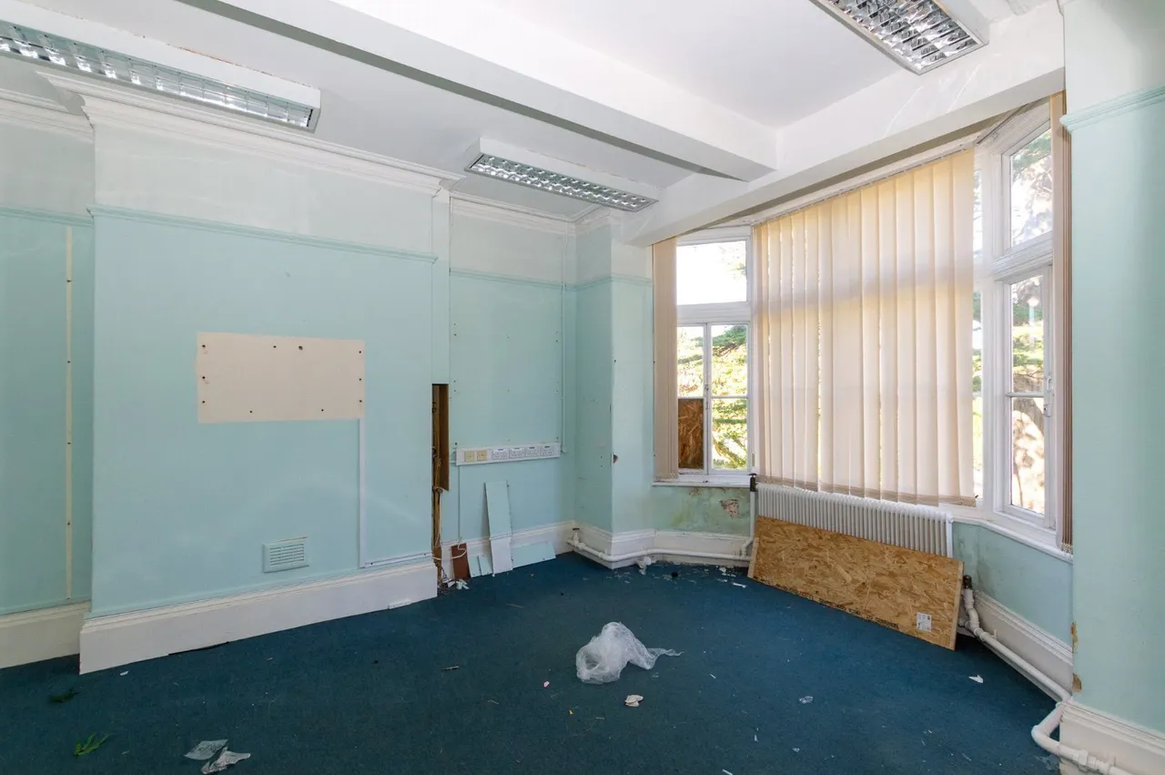 Siliwen Road, Bangor, LL57, photo 13