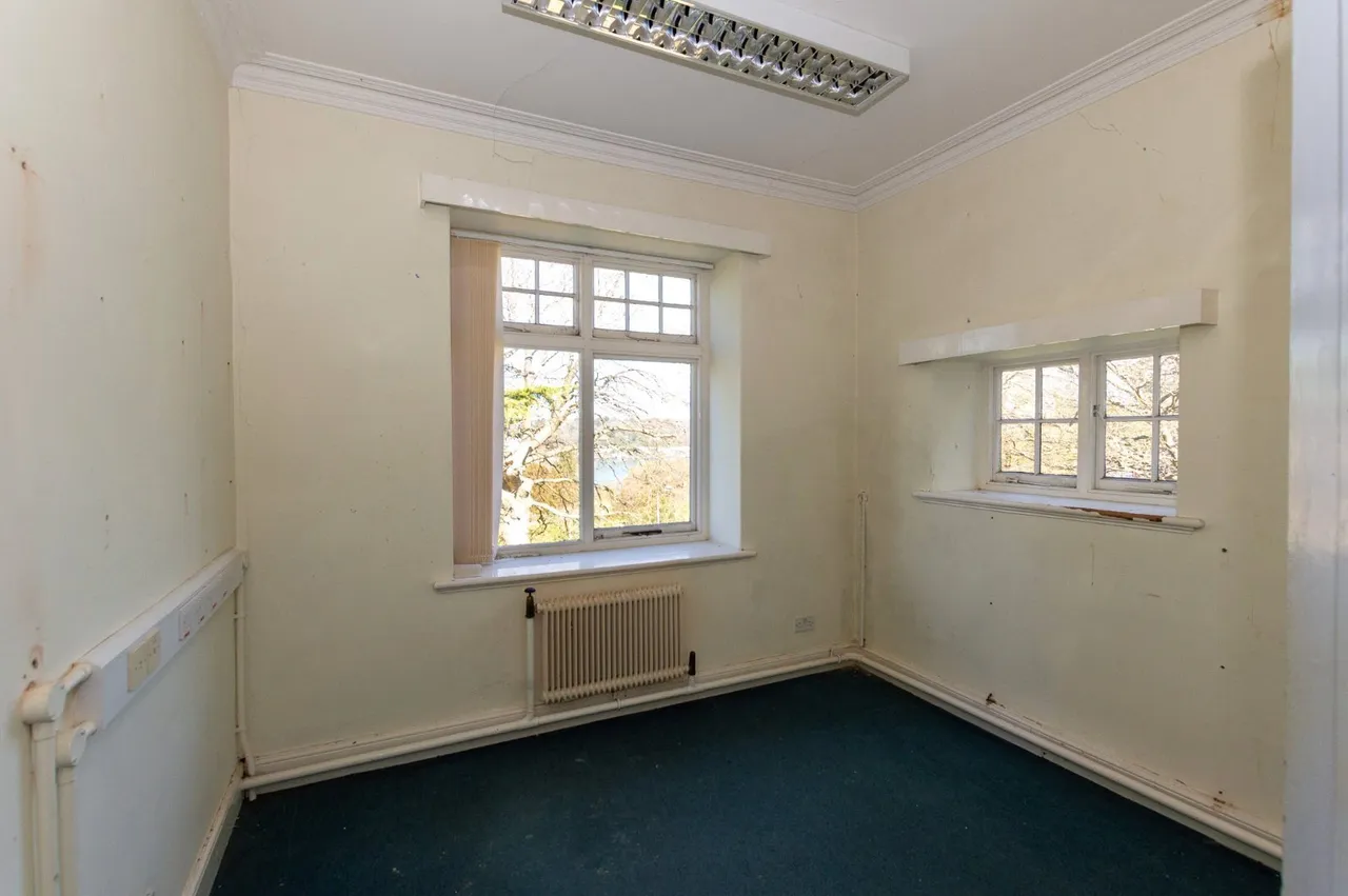 Siliwen Road, Bangor, LL57, photo 23