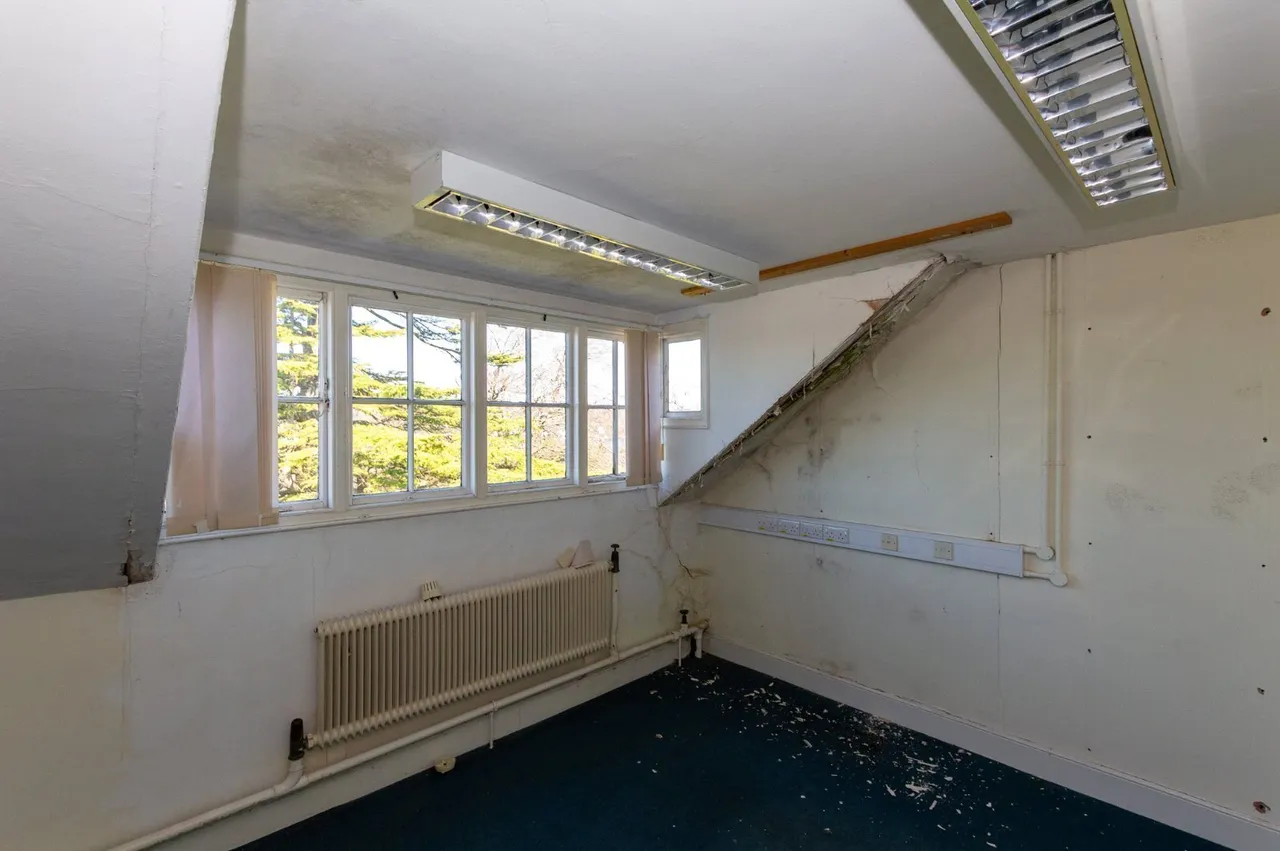 Siliwen Road, Bangor, LL57, photo 27