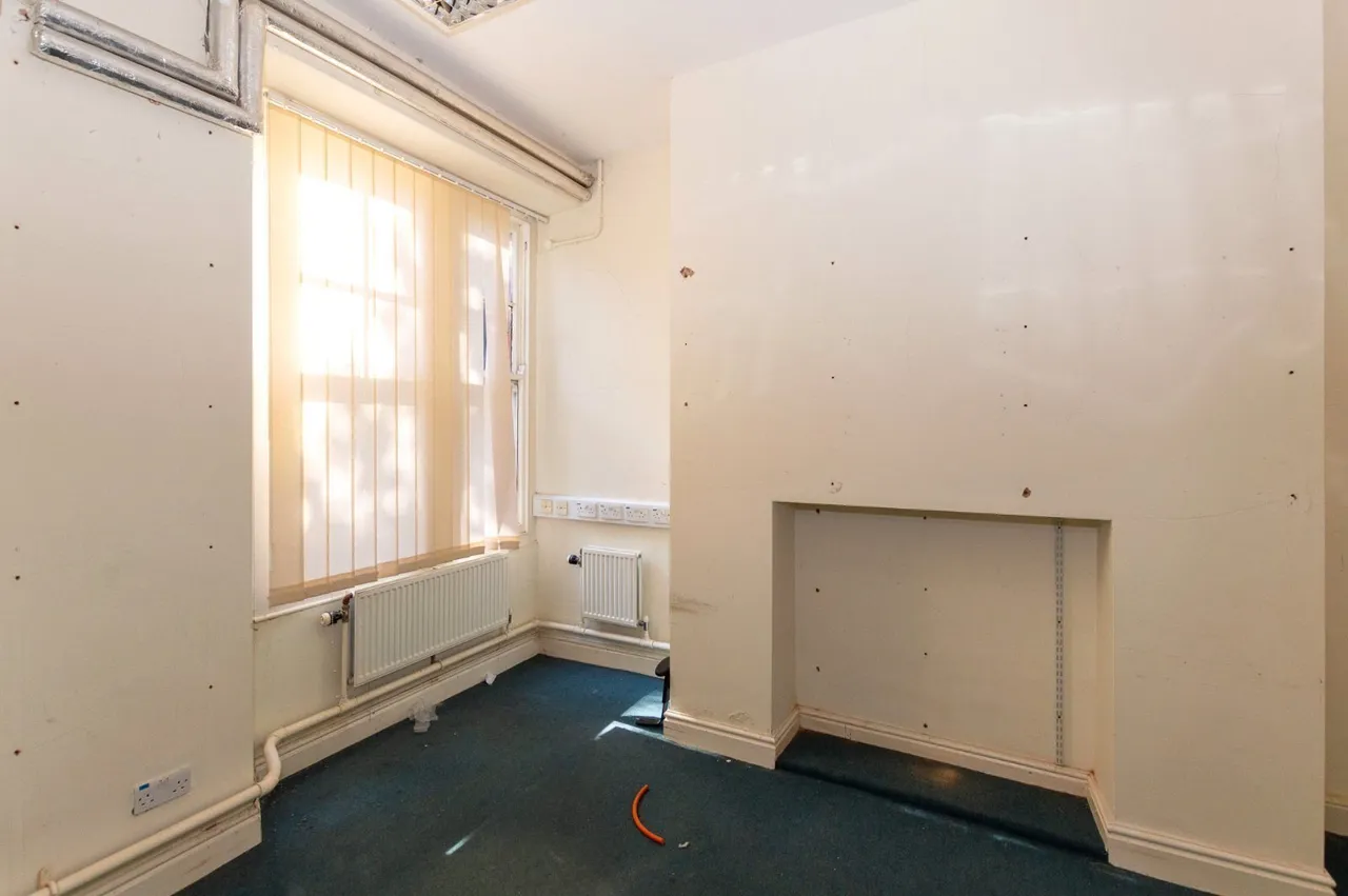 Siliwen Road, Bangor, LL57, photo 14