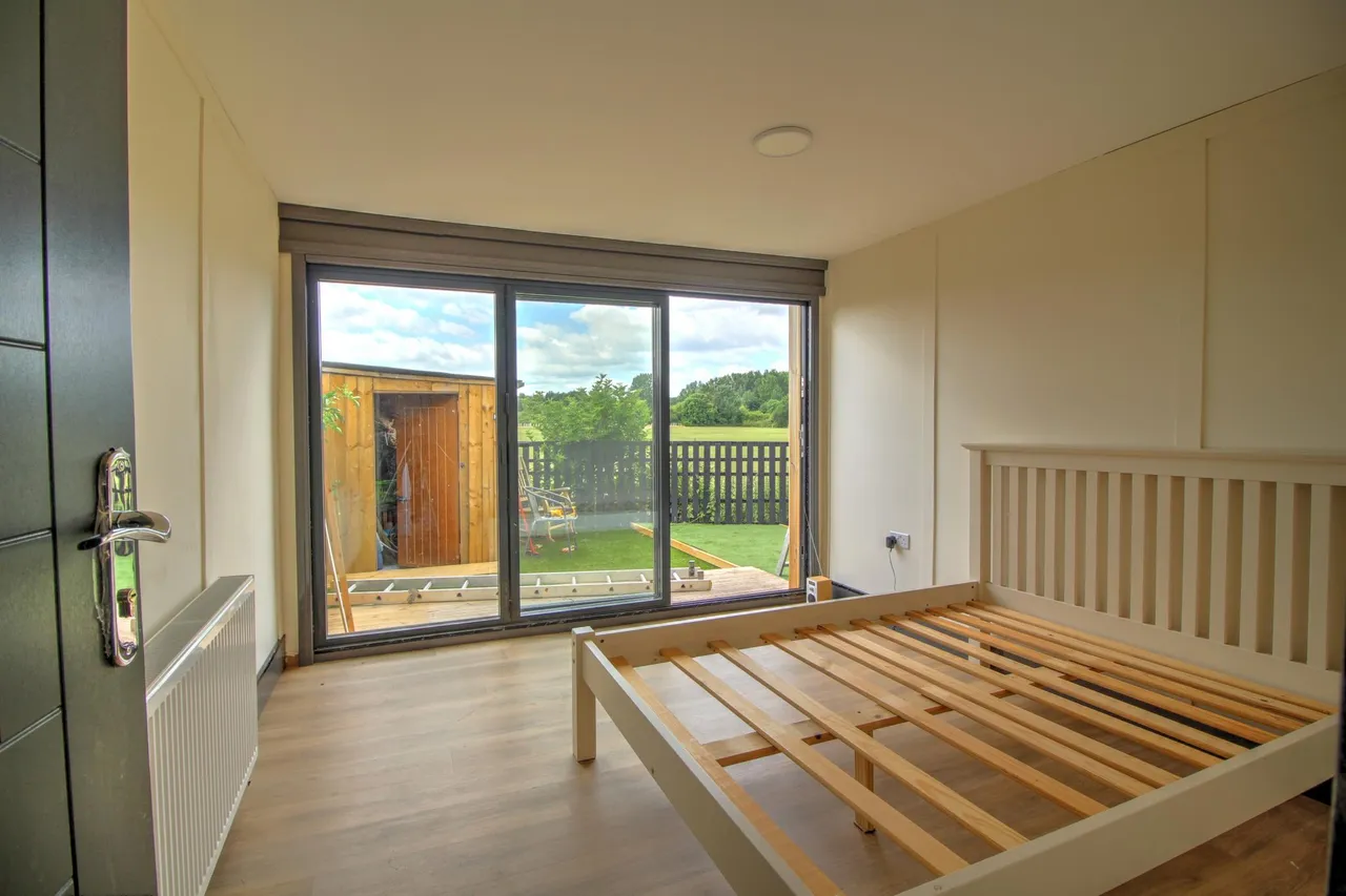 Rayleigh Drive, Newcastle Upon Tyne, NE13, photo 13