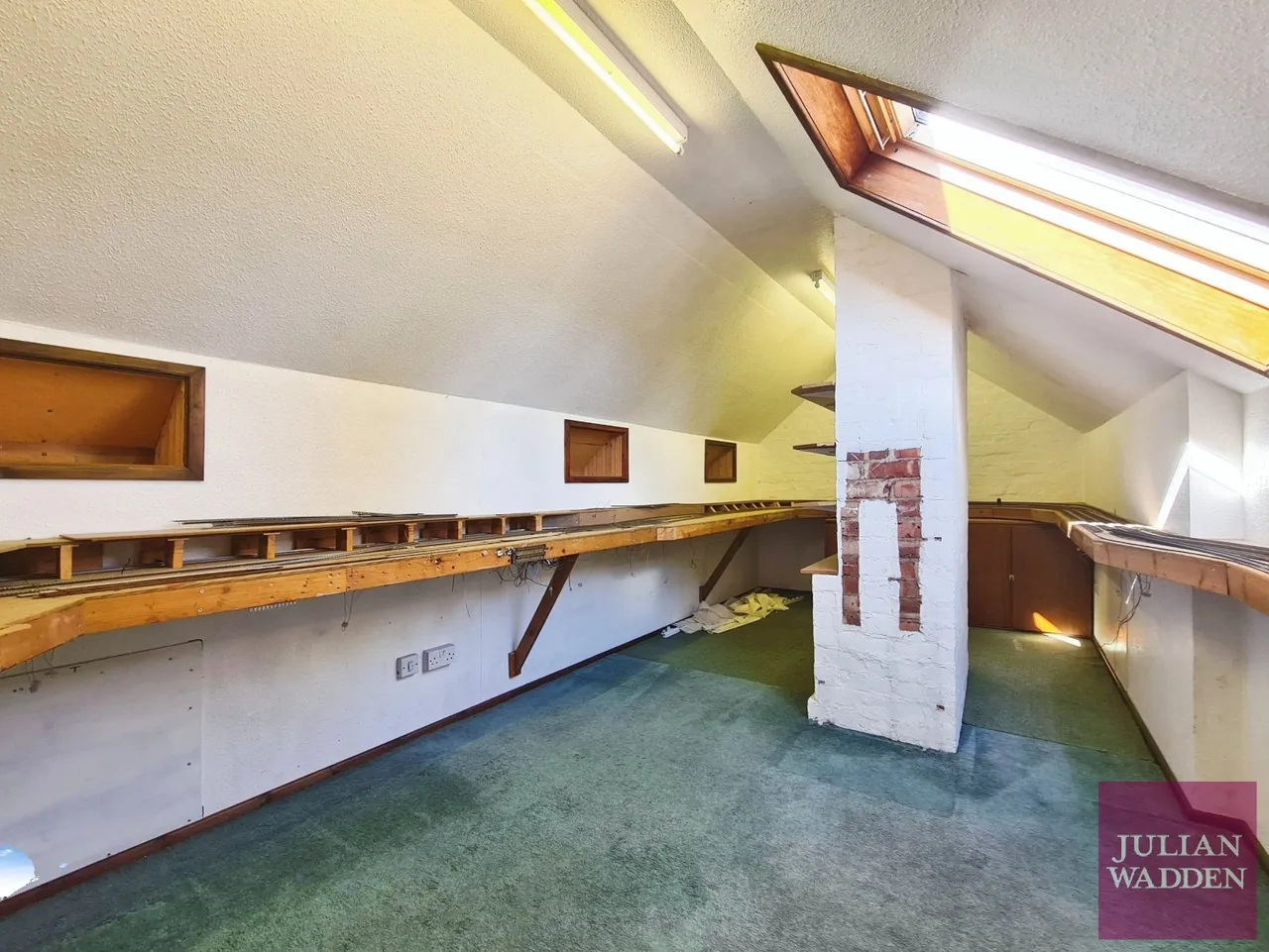 Ecclesbridge Road, Marple, SK6, photo 16