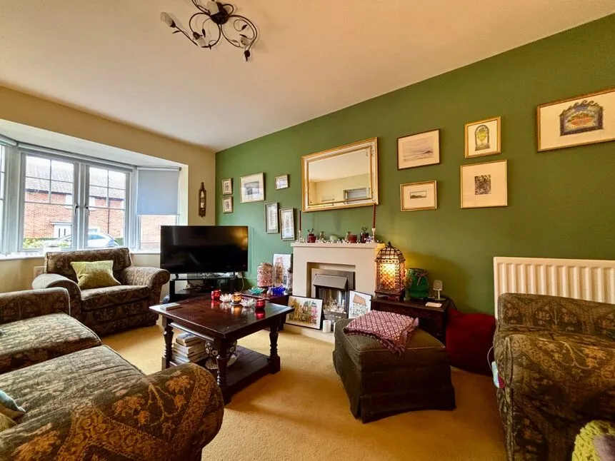 Maybury Villas, Newcastle upon Tyne, NE12, photo 3