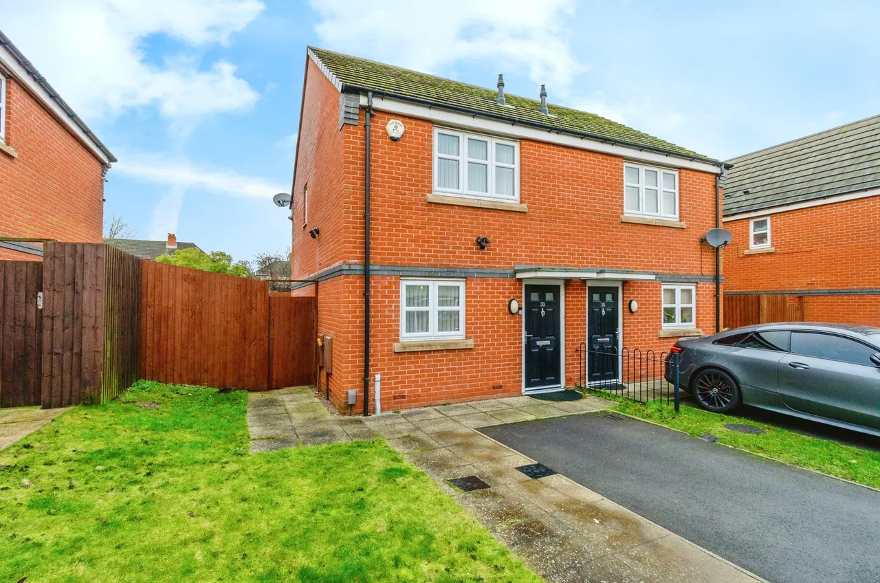 2 bed house for sale — Shearwater Road, Walsall, West Midlands, WS3