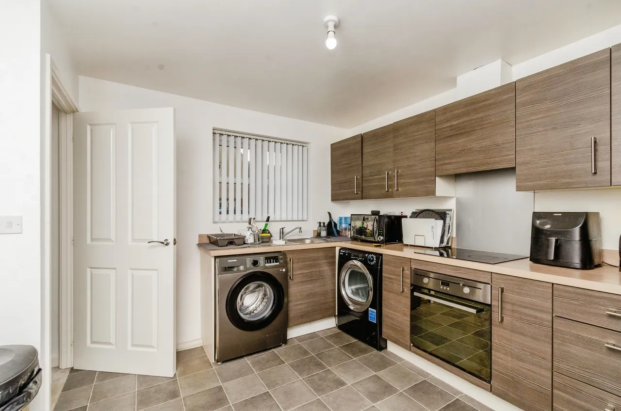 Shearwater Road, Walsall, West Midlands, WS3, photo 2