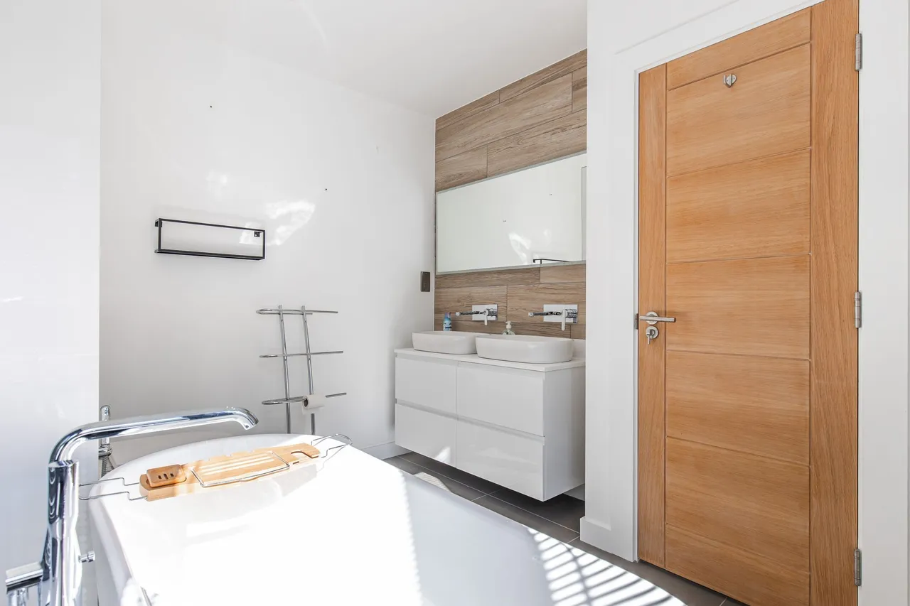 Stunning Contemporary Home in Norwich, photo 14