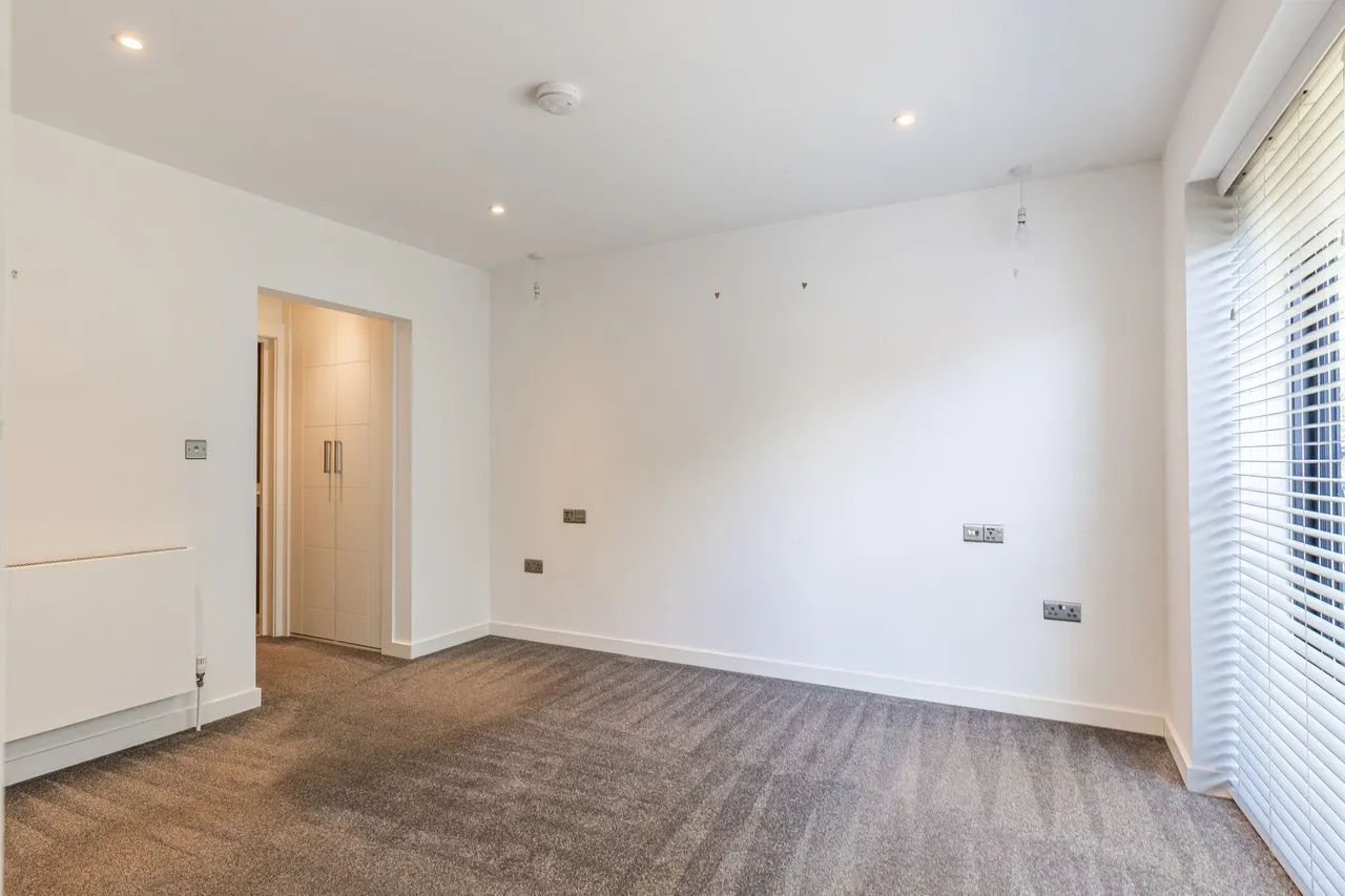 Stunning Contemporary Home in Norwich, photo 12