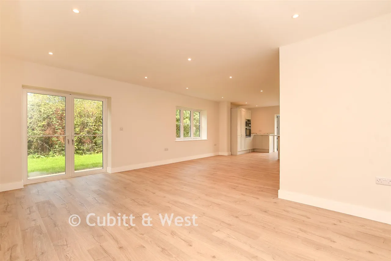 Sachel Court Drive, Alfold, GU6, photo 6