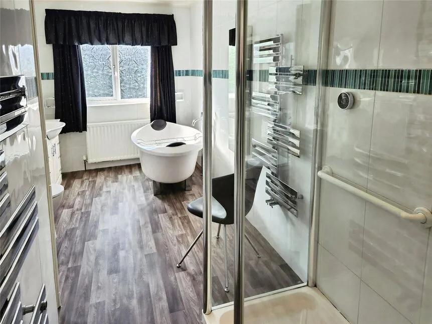Shanklin Drive, Nuneaton, Warwickshire, CV10, photo 8