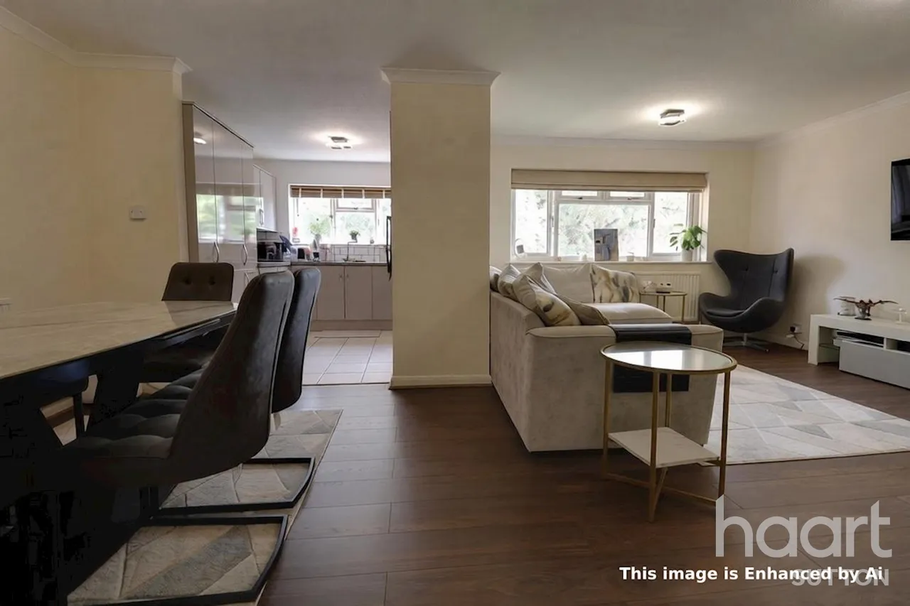 Woodcote Road, Wallington, SM6, photo 12