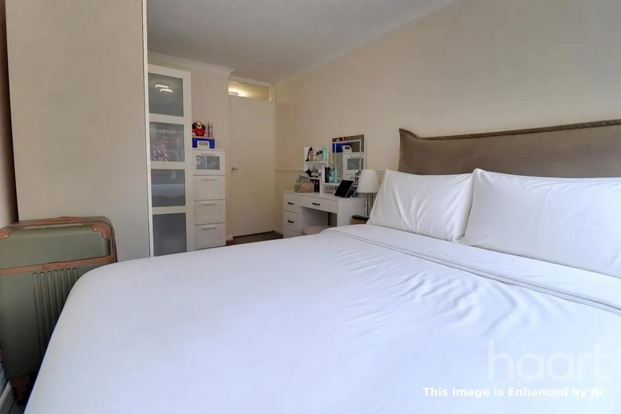 Woodcote Road, Wallington, SM6, photo 16