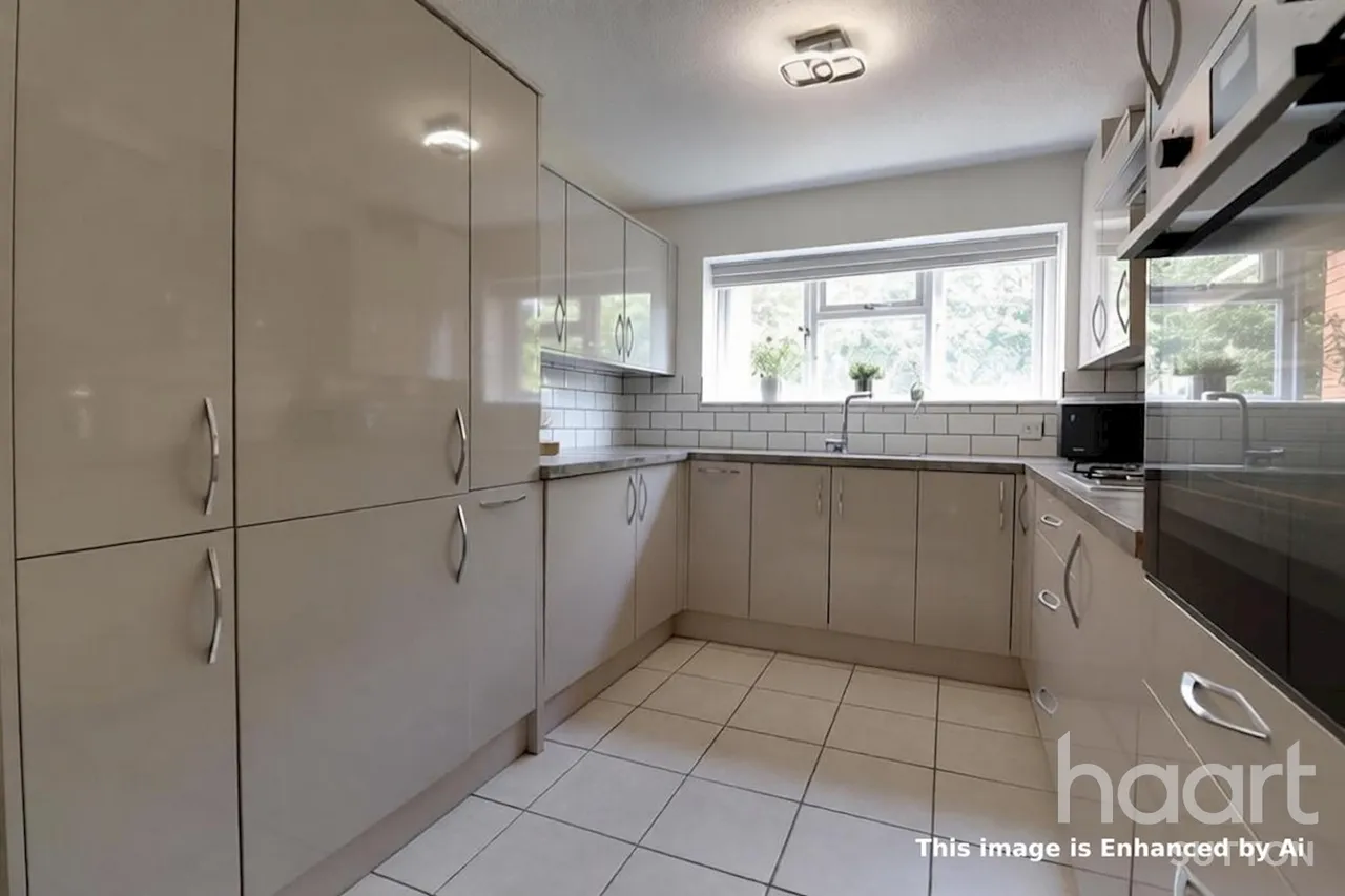 Woodcote Road, Wallington, SM6, photo 5