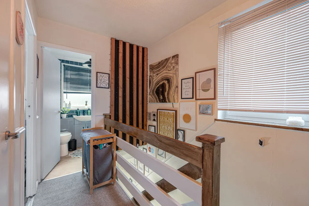 Ninth Avenue, Grantham, photo 18