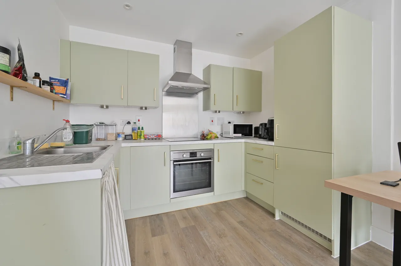 45 Grover House, The Embankment, Hemel Hempstead, photo 5