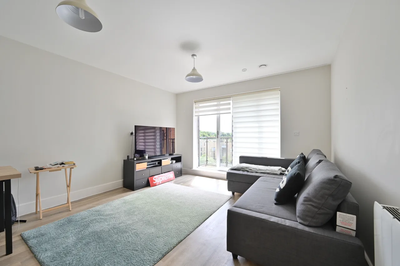 45 Grover House, The Embankment, Hemel Hempstead, photo 2