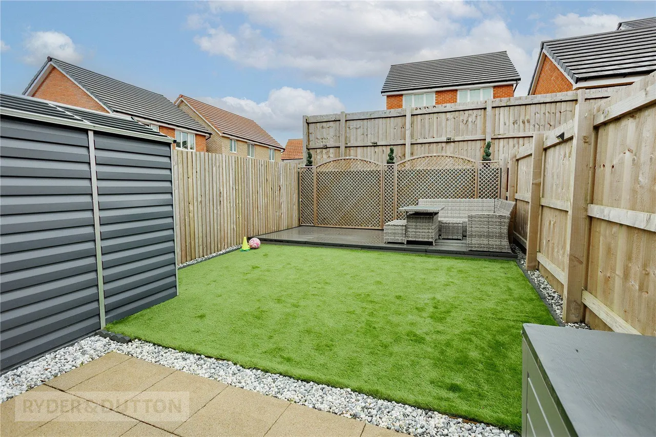 Moor Farm Close, Chadderton, OL9, photo 20