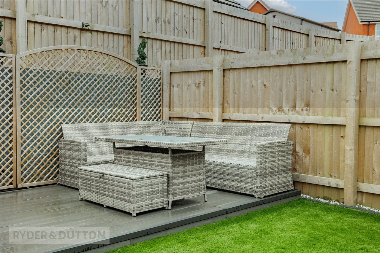 Moor Farm Close, Chadderton, OL9, photo 21