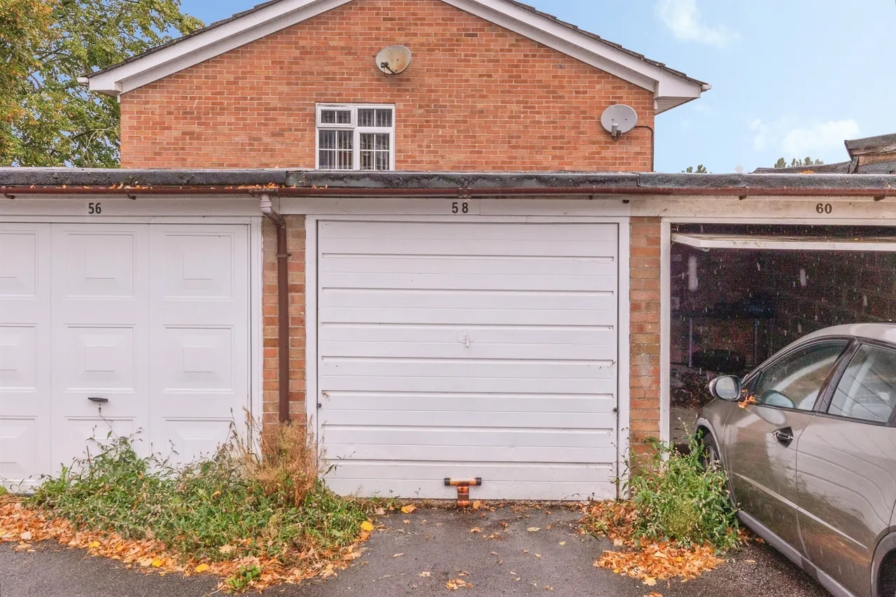 Freshfield Gardens, Waterlooville, PO7, photo 18