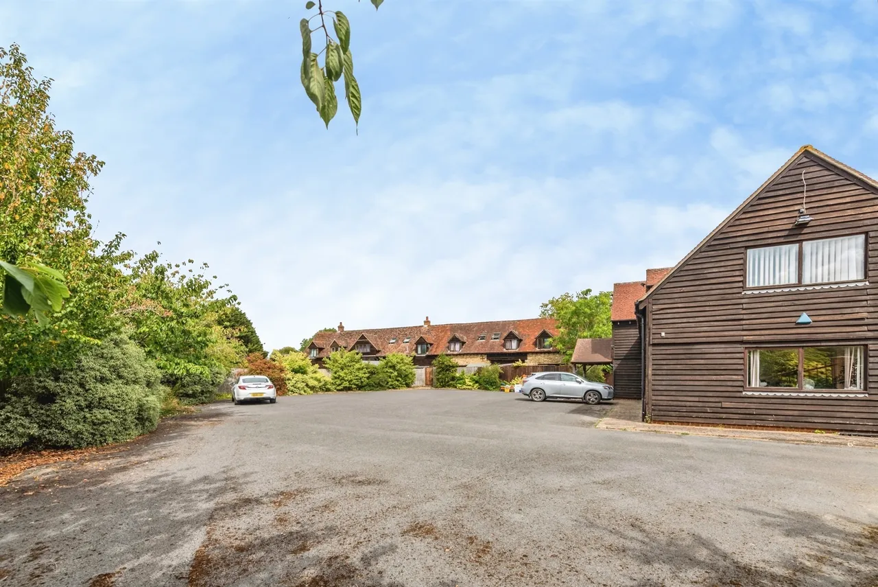 Sugworth Lane, Radley, OX14, photo 19