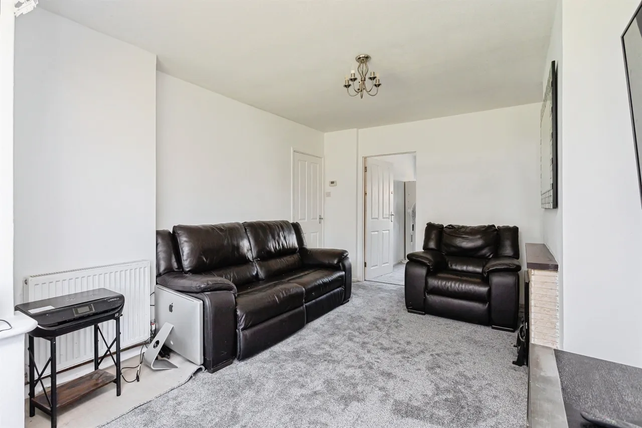 Orchard Road, Burgess Hill, photo 4