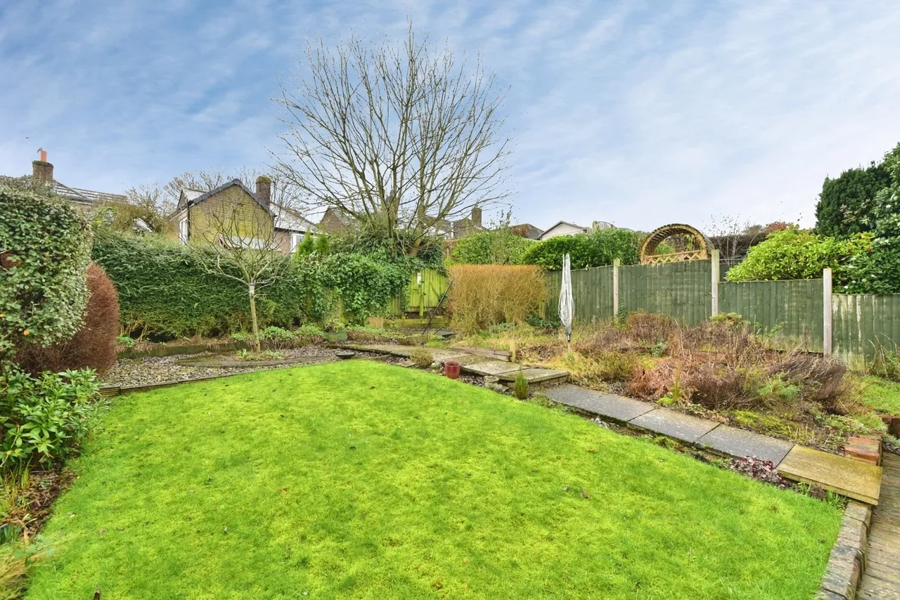 Marchwood Avenue, Sheffield, South Yorkshire, S6, photo 11
