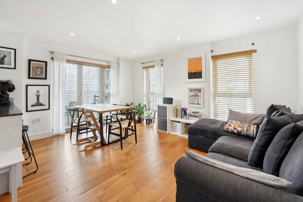 Fairbourne Road, SW4, photo 4