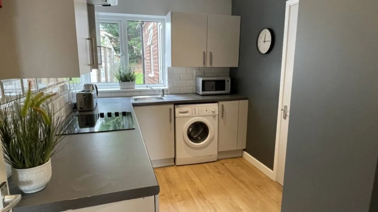 Grosvenor Walk, Worcester, WR2, photo 6