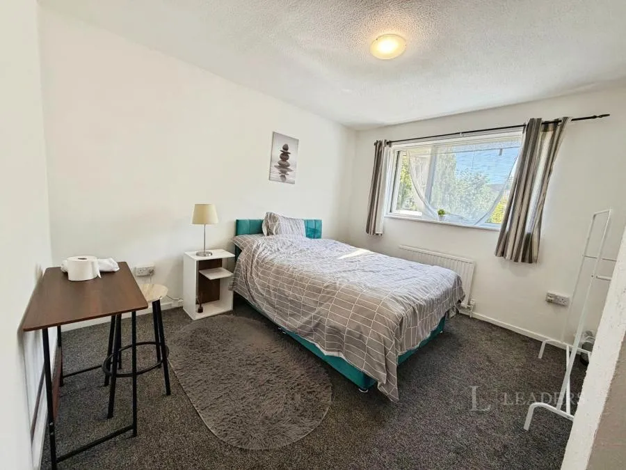 Casper Court, Nottingham, NG5, photo 6