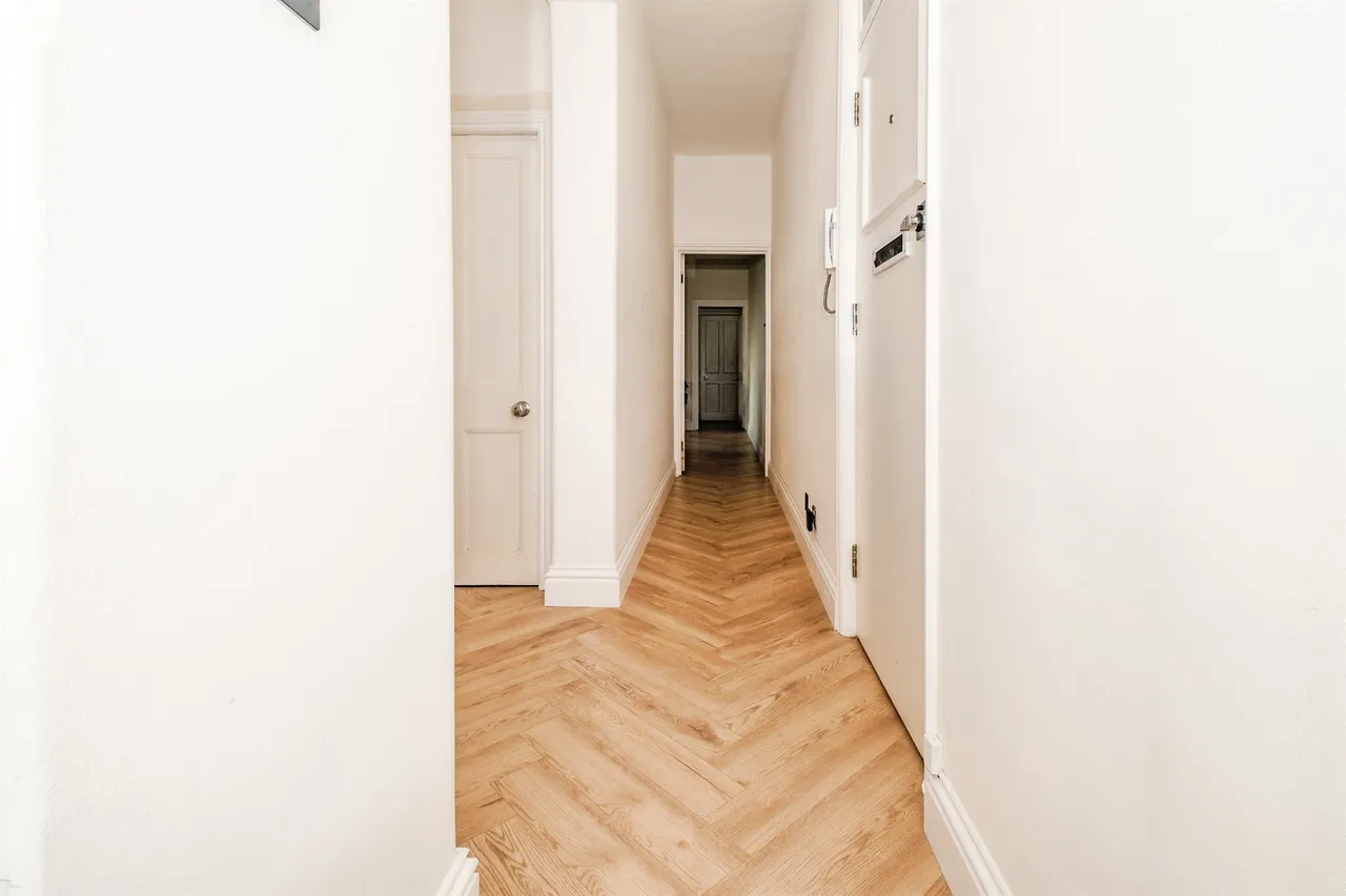 Grand Avenue, Worthing, BN11, photo 6