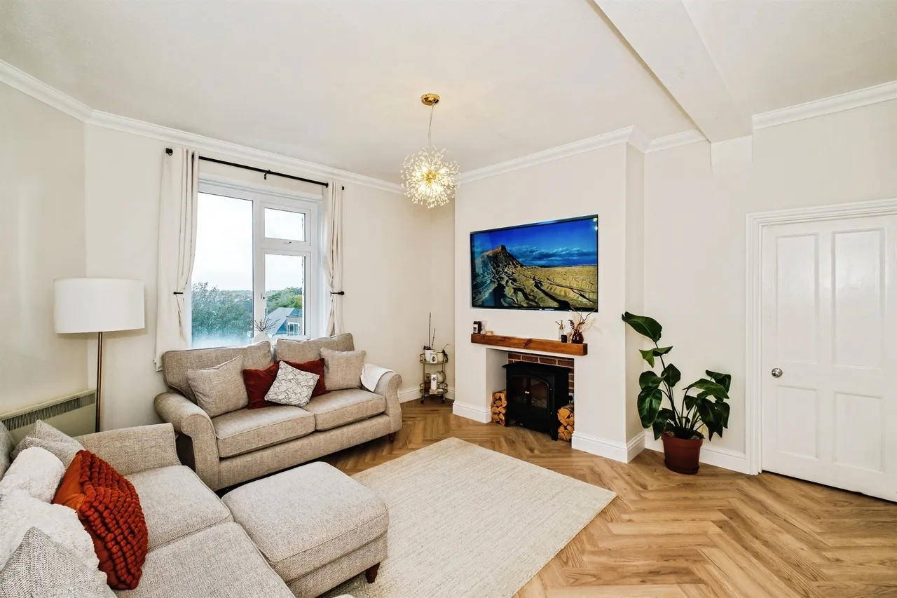 Grand Avenue, Worthing, BN11, photo 2